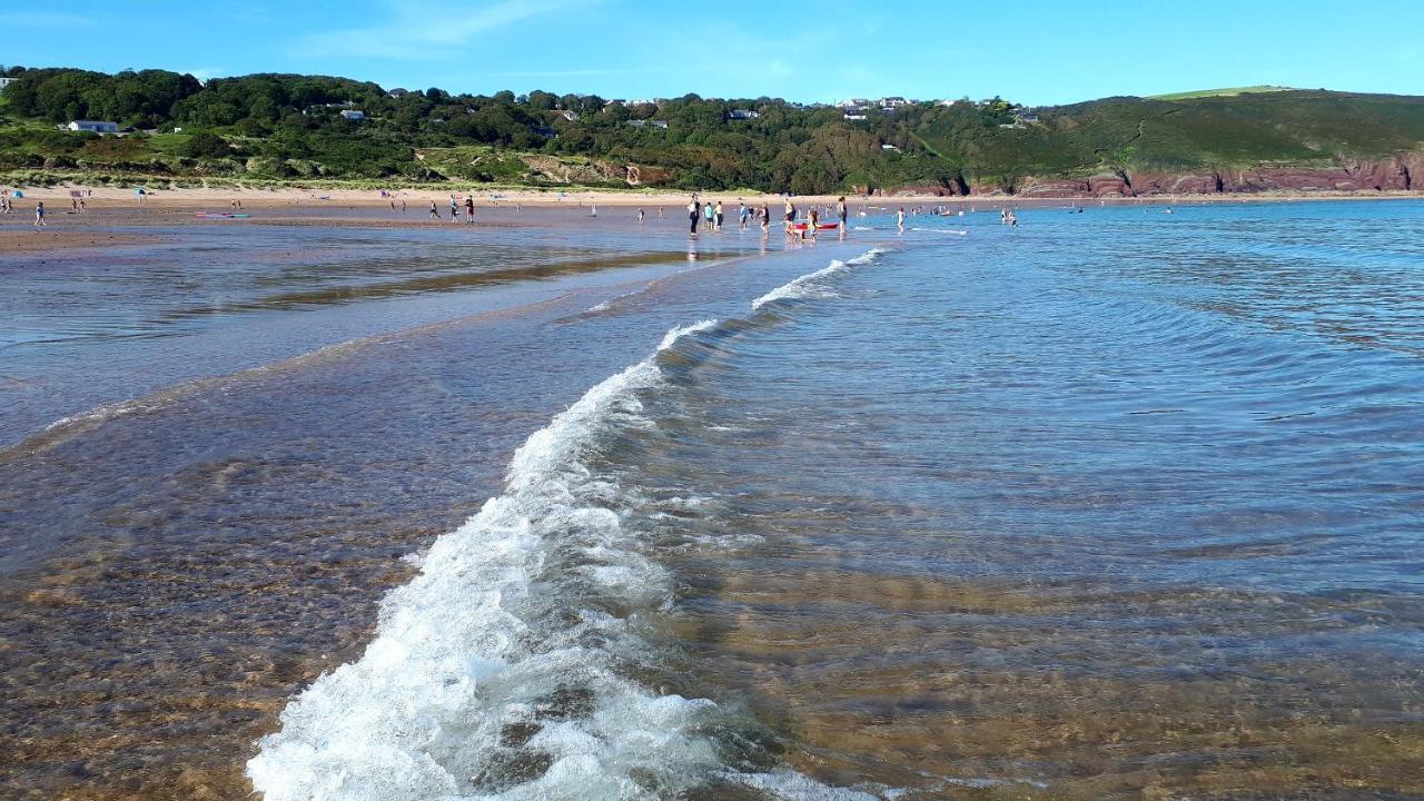 A Beach Holiday In Pembrokeshire Exteriör bild